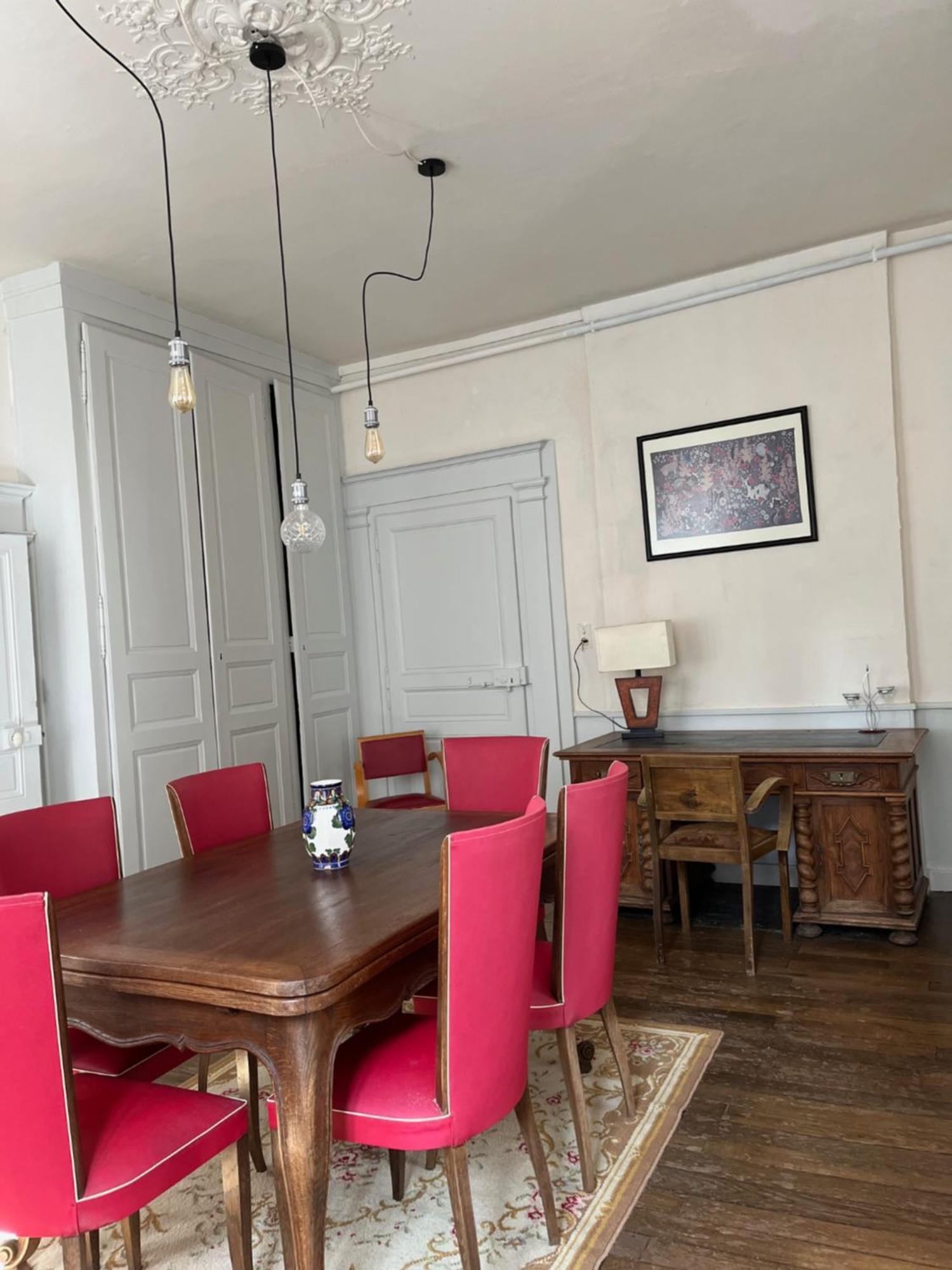 La Villa Louana 1 Appartement 160M2 Sobriete,Elegance En Coeur De Ville โอบุสซง ภายนอก รูปภาพ